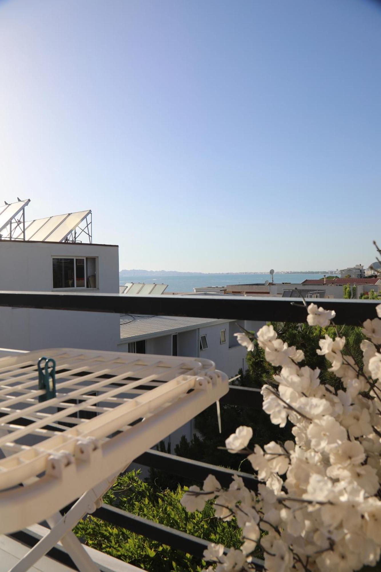 Sea View Apartments Golem  Kültér fotó