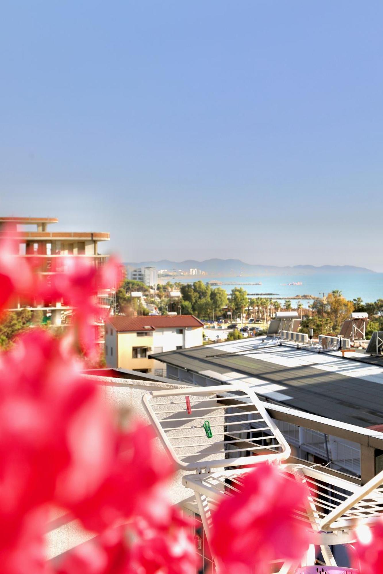 Sea View Apartments Golem  Kültér fotó